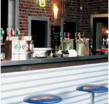 Oxford Hotel - Tourism Caloundra