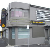 Club Hotel - Tourism Caloundra