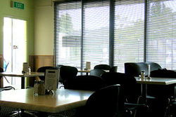 Riverview Hotel & Kains Bar & Restaurant - Tourism Caloundra 0