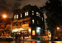 Old Fitzroy Hotel - Tourism Caloundra 0