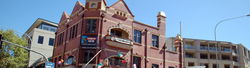 Pyrmont Bridge Hotel - Tourism Caloundra 1