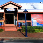 Samford Valley Hotel - Tourism Caloundra 1