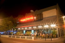 Monsoons Restaurant And Party Bar - Tourism Caloundra 1