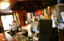 The New Albury Hotel - Tourism Caloundra 1