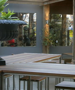 The Railway Hotel - Tourism Caloundra 2