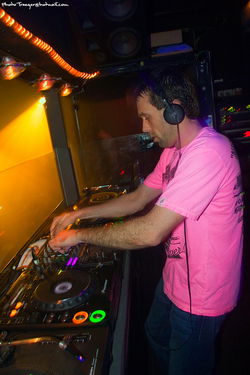 Flyrite - Tourism Caloundra 2