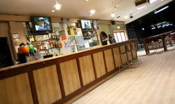 The New Albury Hotel - Tourism Caloundra 3