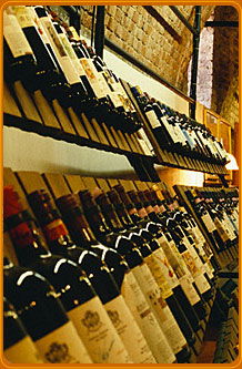 Riverview Hotel & Kains Bar & Restaurant - Tourism Caloundra 3