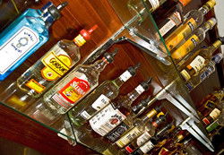 The Club Hotel - Tourism Caloundra 3