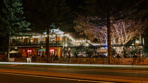 The Left Bank - Tourism Caloundra 4