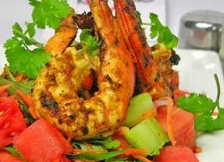 Hot Pipis Restaurant - Tourism Caloundra 0
