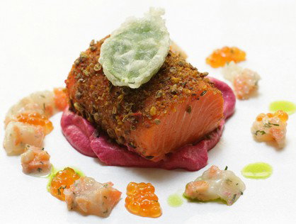 Sails Beach Restaurant & Bar - Tourism Caloundra 1