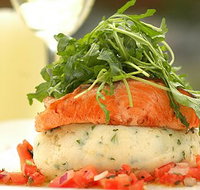 Reef Hotel - Tourism Caloundra