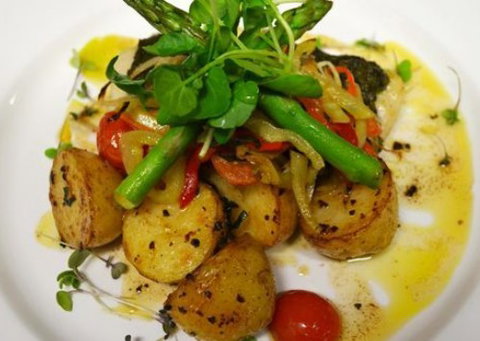 Portofino On Bank - Tourism Caloundra 1