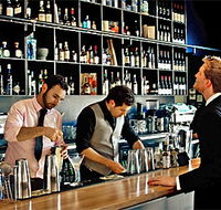 Plus 5 Bar and Restaurant - Tourism Caloundra