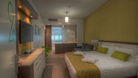 Walkers Arms Hotel - Tourism Caloundra 0