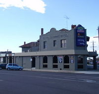 Royal Exchange Hotel - Tourism Caloundra