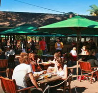 The Beach Hotel - Tourism Caloundra