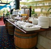 Alexanders Restaurant - Lord Forrest Hotel - Tourism Caloundra