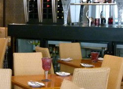 Loreto Lounge - Tourism Caloundra 0