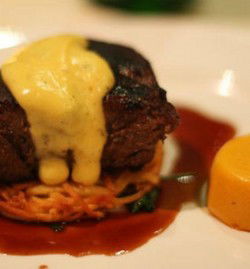 Chanterelle At Jessicas - Tourism Caloundra 1