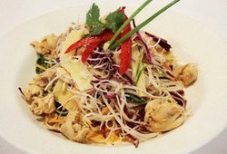 Nicholsons Bar & Grill - Tourism Caloundra 2