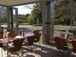 Victorian Tavern - Tourism Caloundra 3