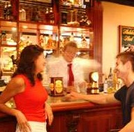 The Rose Hotel - Victoria Street Bar - Tourism Caloundra 3