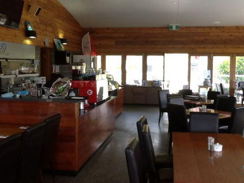 Mollymook Golf Club - Tourism Caloundra 6