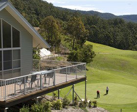 Kangaroo Valley Golf Club - Tourism Caloundra 0