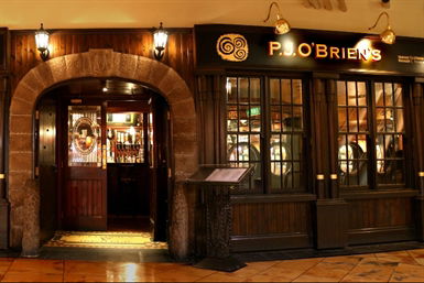 P J O'Briens Irish Pub & Side Bar - Tourism Caloundra 0