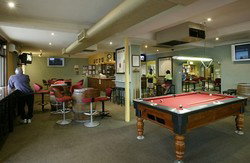 Albion Park Hotel - Tourism Caloundra 3