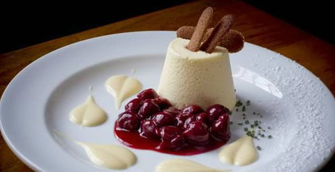 Essen Restaurant & Beer Cafe - Tourism Caloundra 2