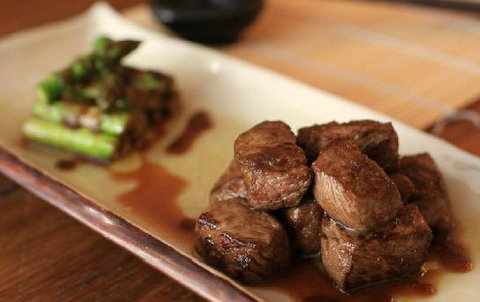 Zushi Restaurant - Tourism Caloundra 0