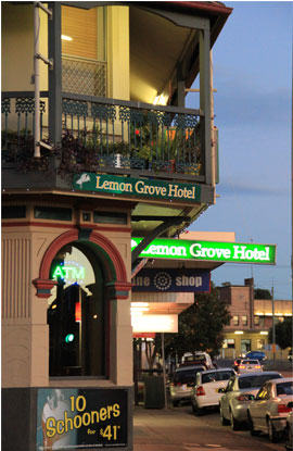 Lemon Grove Hotel - Tourism Caloundra 1