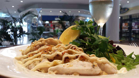 O'Malley's Irish Pub - Tourism Caloundra 4