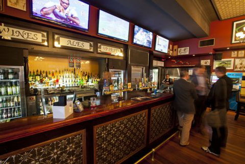 P.J. Gallagher's - Tourism Caloundra 4