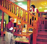Hotel Corones - Tourism Caloundra