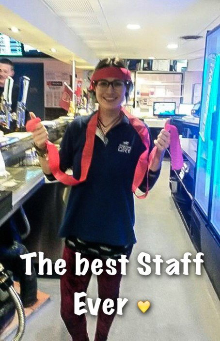 Burleigh Waters Tavern - Tourism Caloundra 0