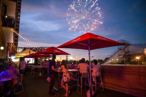 Backyard Bar - Tourism Caloundra 0