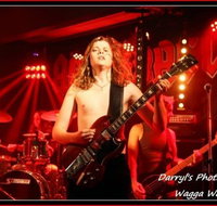 Home Tavern - Tourism Caloundra