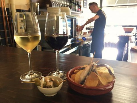 Smithward - Tourism Caloundra 2