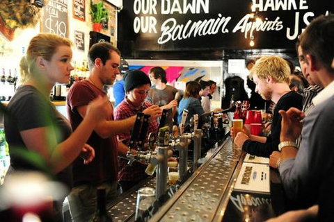 The Workers Balmain - Tourism Caloundra 0