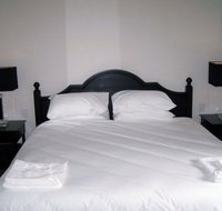Wallacia Hotel - Tourism Caloundra