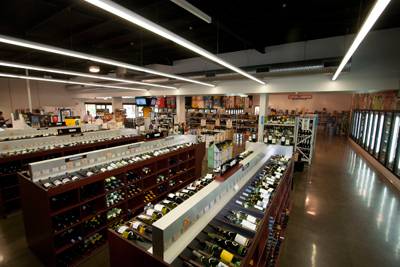 PA Liquor Barn & Hotel - Tourism Caloundra 0
