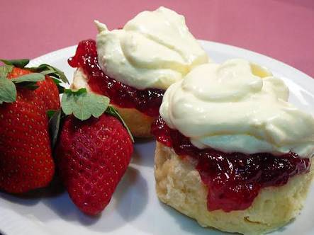 Gatakers Landing Restaurant - Tourism Caloundra 0