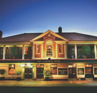 Tamworth Hotel - Tourism Caloundra