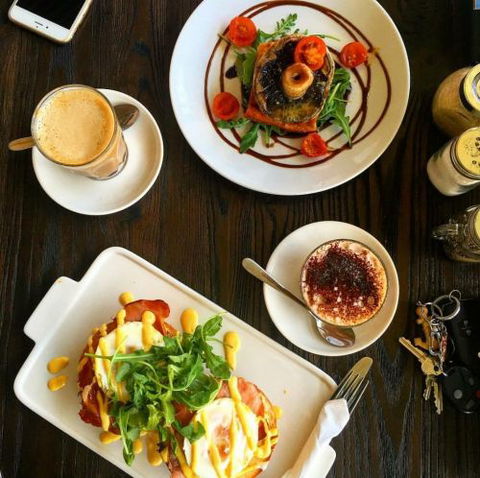 Paradiso Cafe - Tourism Caloundra 3
