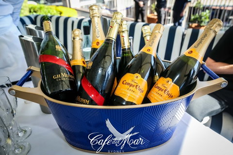 Café Del Mar, Bottomless Long Lunch - Tourism Caloundra 0