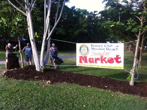 Mission Beach Markets - Tourism Caloundra 0